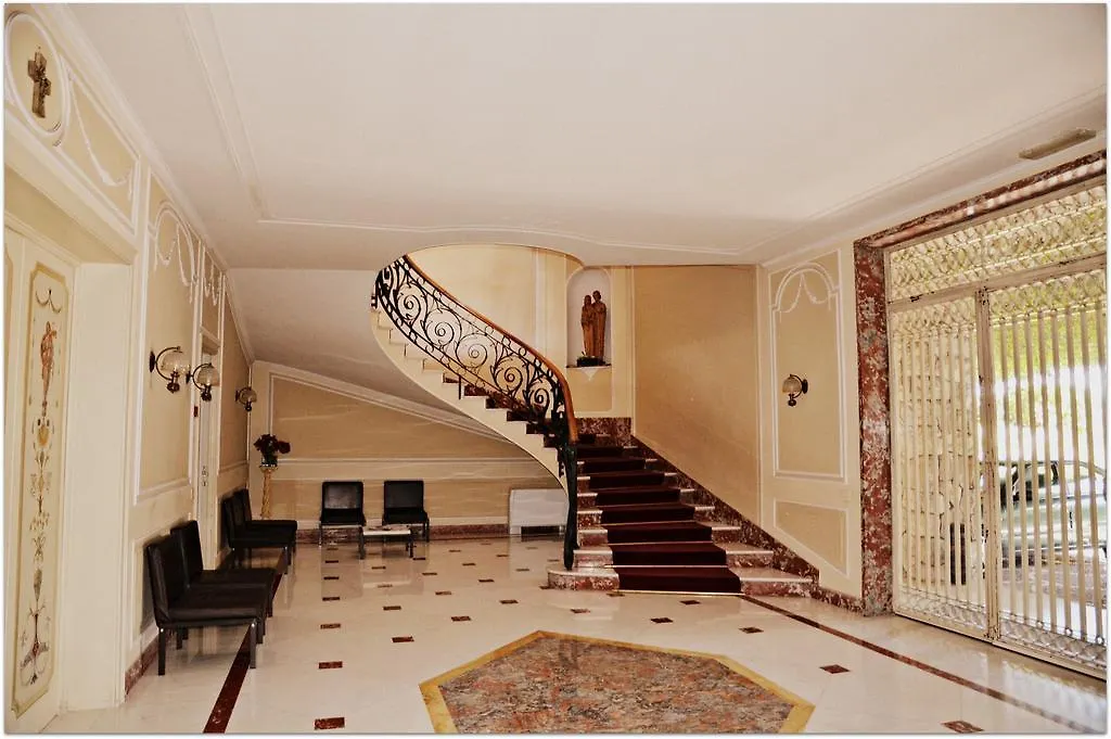 Casa Per Ferie Cardinal G. Guarino Bed & Breakfast Rome