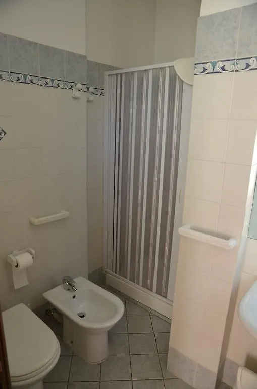 Casa Per Ferie Cardinal G. Guarino Bed & Breakfast Rome 0*,  Italy
